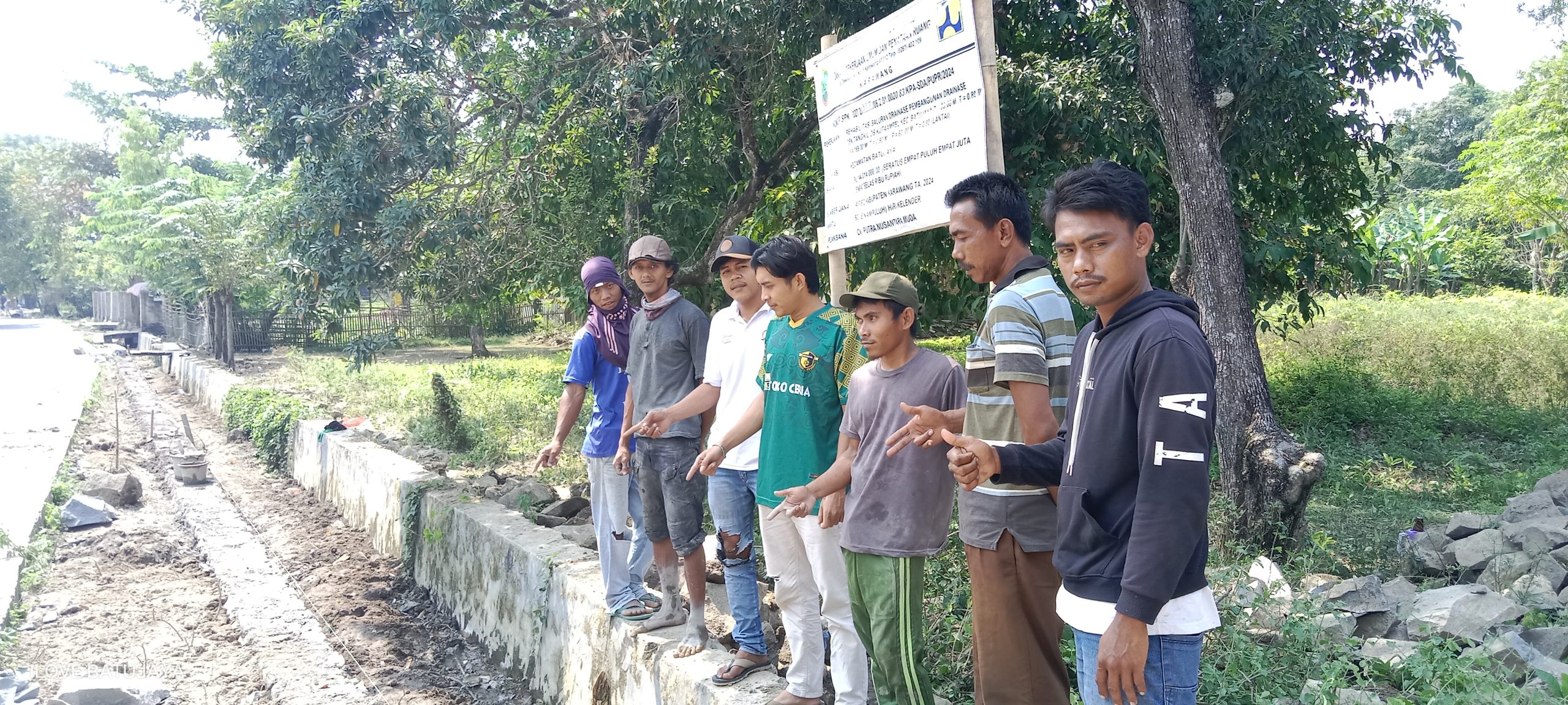 filter: 0; jpegRotation: 0; fileterIntensity: 0.000000; filterMask: 0; module:1facing:0; 
hw-remosaic: 0; 
touch: (-1.0, -1.0); 
modeInfo: ; 
sceneMode: Auto; 
cct_value: 0; 
AI_Scene: (-1, -1); 
aec_lux: 133.0; 
hist255: 0.0; 
hist252~255: 0.0; 
hist0~15: 0.0;