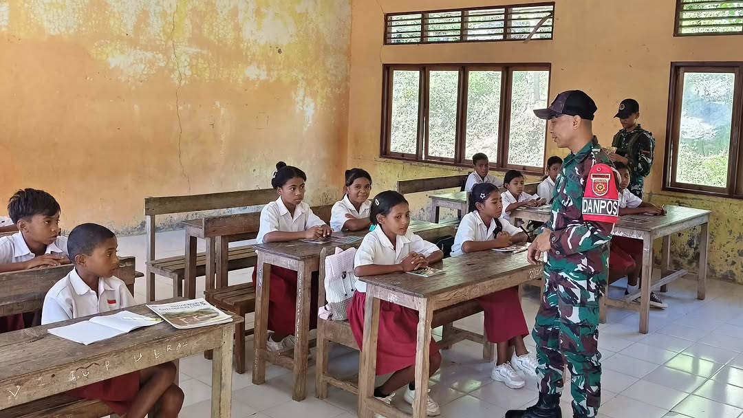 Aksi Nyata Yonarmed 12 Kostrad, Mengajar Bahasa Inggris di Pelosok Malaka